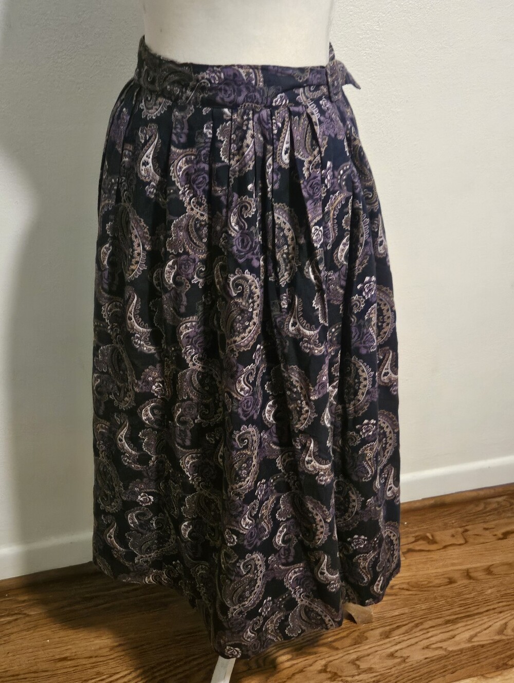 Purple Paisley Midi Skirt Laura Ashley Vintage '80s '90s 12 Whismigoth